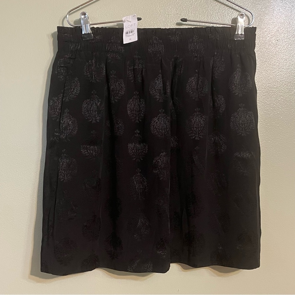 LOFT Womens Black Lined Pull On Skirt Rayon With Pockets Comfy Office M NWT